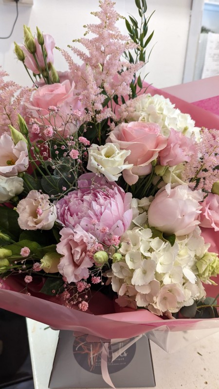 Romantic Pink and White Bouquet